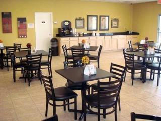 6-indianapolis, In - Southport Hotel 2*